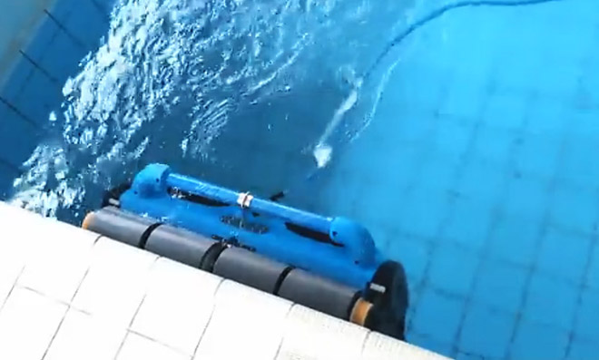 超级海豚双排全自动吸污机使用体验